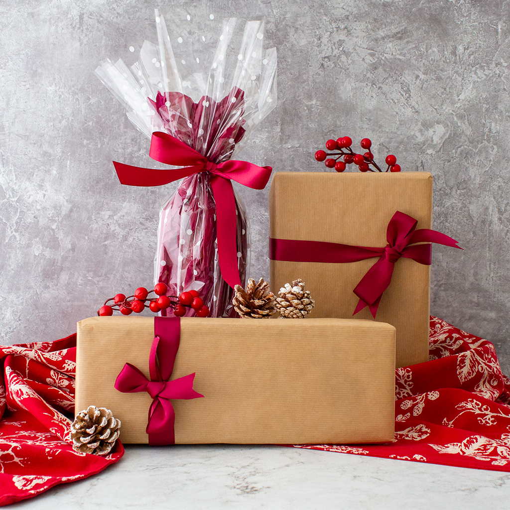 Christmas present wrapping deals ribbon